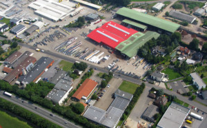 Blick auf Schermbecks größtes Gewerbegebiet  am Heetwinkel im Juli 2012. Luftbild Scheffler