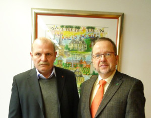 Von links: DGB Kreisvorsitzender Michael Rittberger, Landrat Dr. Ansgar Müller