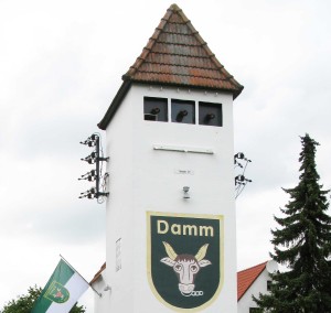 Das ehemalige Trafoäuschen am Dammer Elsenberg ist Namensgeber für den Dammer Turmverein. Foto Scheffler