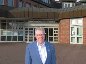Seit 20 Jahren ist Klaus Roth Mitglied im Schermbecker Gemeinderat. Nun will er für das Amt des Bürgermeisters kandidieren. Foto Scheffler