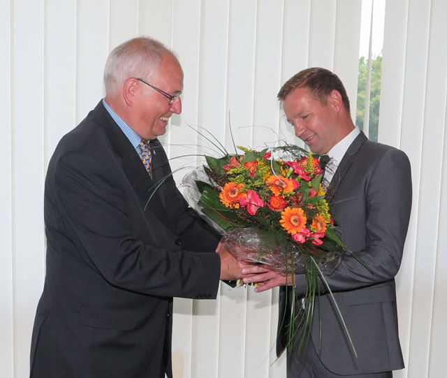 Gratulation zur Wahl als stellvertretenden Bürgermeister: Engelbert Bikowski