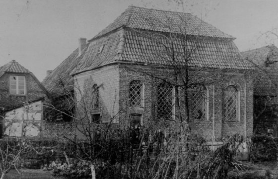 Die jüdische Synagoge in Schermbeck wurde nur deshalb während der Reichspogromnacht nicht verbrannt, weil man Angst hatte, die benachbarten Häuser in Mitleidenschaft zu ziehen. Repro Scheffler