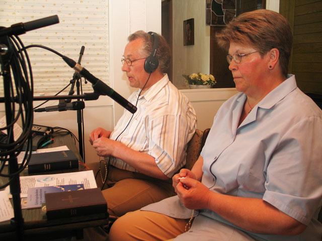Rosenkranz im Radio beten
