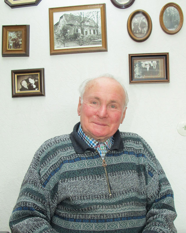 Der 88-jährige Gahlener Hans Heckermann hat seine Kriegserlebnisse schriftlich dokumentiert. Foto Scheffler