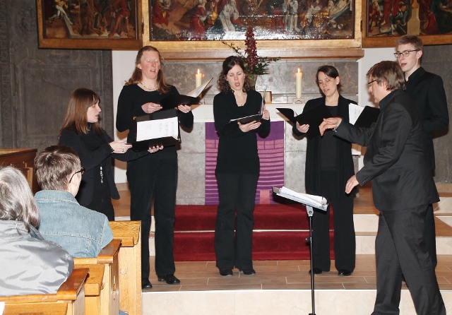 Choralschola und Solisten spielten in zwei Kirchen in Schermbeck