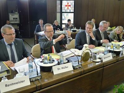 Kreistag beschließt Haushalt für 2015