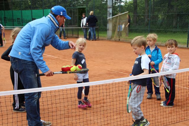 Früh übt sich … 3. Mini-Tennis-Cup für Kinder und Jugendliche beim Tennisclub Altschermbeck