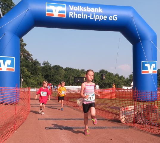 65 Bambinis beim 12. Drevenacker Abendlauf