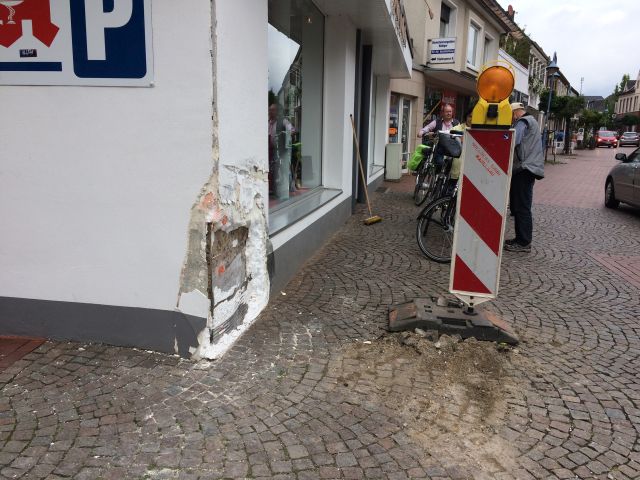 Unfall Mittelstrasse Schermbeck Auto rammte (49)