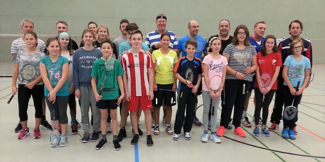 Eltern-Kind-Turnier beim SV Schermbeck Badminton
