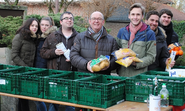 600 Kilo für die Tafel – Jusos Hünxe sammelten Lebensmittel