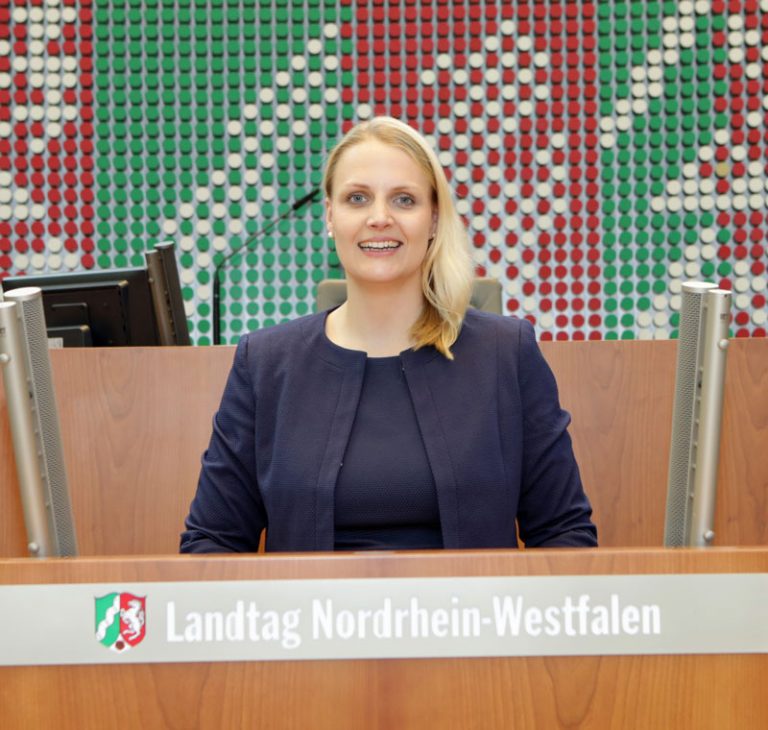 Charlotte Quik als Landtagsabgeordnete verpflichtet