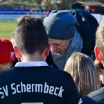 Fussballspiel Schermbeck gegen Schalke 04_dabei waren Miriam Höller und Olaf thon (37)