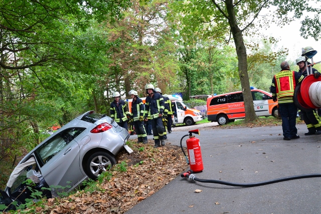 Zwei Verletzte nach Autounfall in Schermbeck