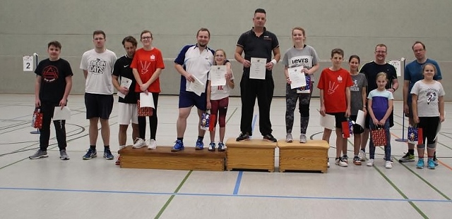 Eltern-Kind-Turnier beim SV Schermbeck Badminton