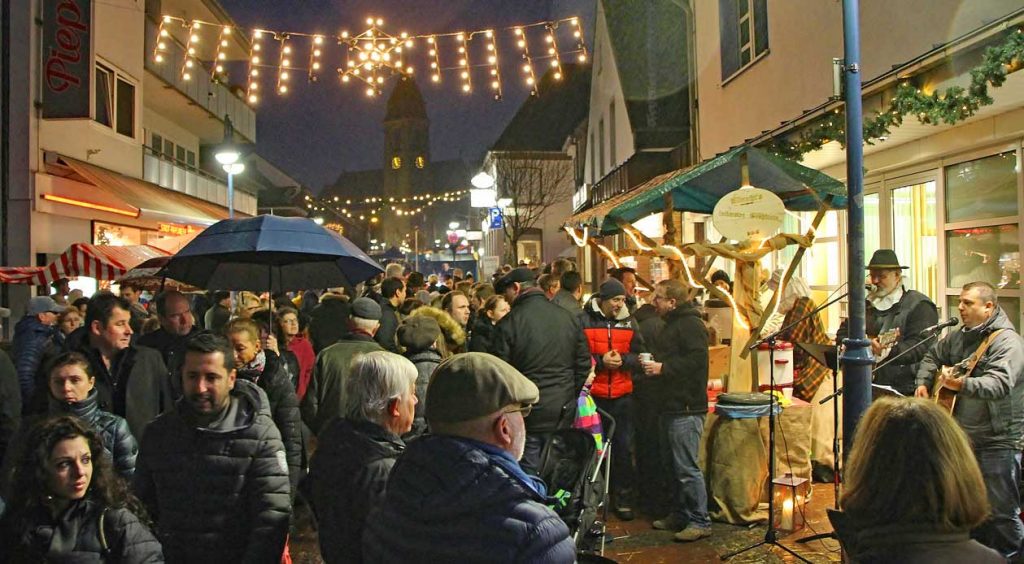 Weihnachtsmarkt-Mittelstrasse-Schermbeck-2022