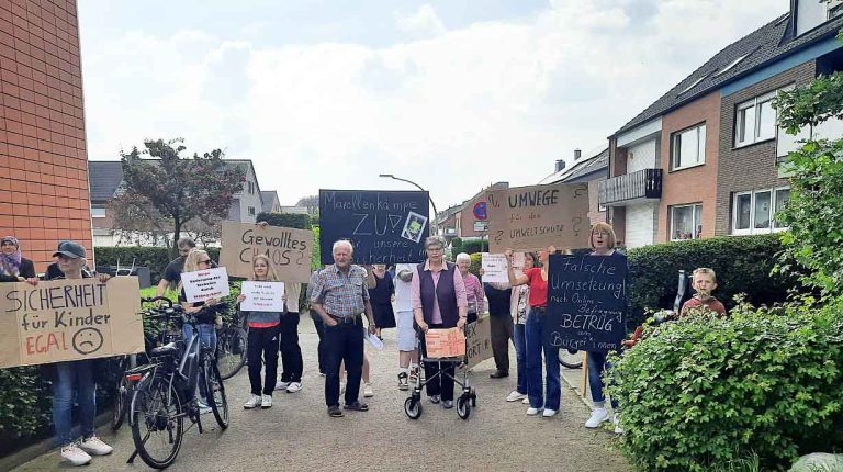 Sitzblockade und Protest in Schermbeck – Anwohner fordern: Marellenkämpe zu