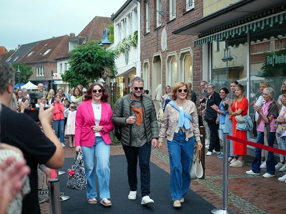 Shopping Queen Schermbeck 2024 beim Heimatshoppen