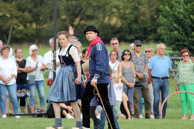 Trachtensch&uuml;tzenfest &Uuml;fte-Overbeck 2024 Sonntag T&auml;nze und Musik