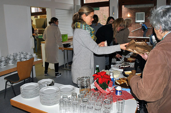 Großer Andrang beim Adventsbasar in Gahlen