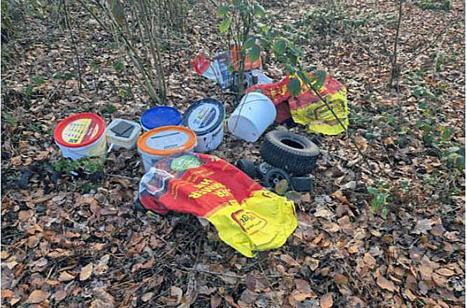 Illegale Müllentsorgung in Schermbeck-Gahlen