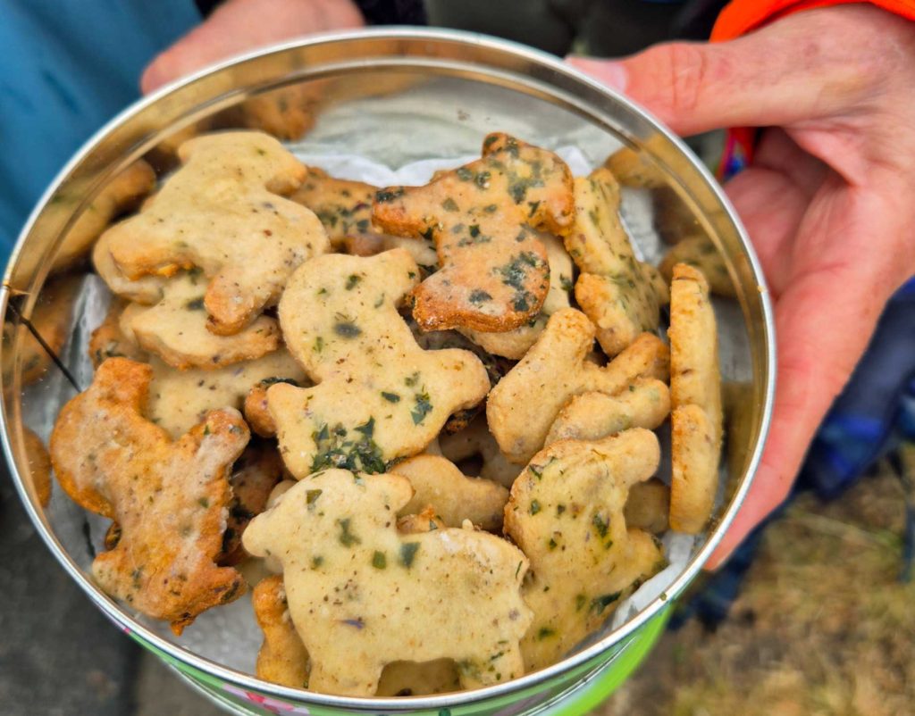selbstgebackene Kräuterplätzchen-Kräuterwanderung-Schermbeck-Gahlen