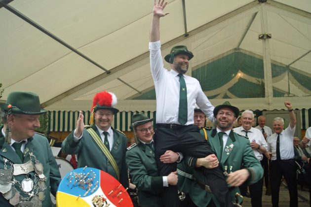 Sch&uuml;tzenfest Damm 2025 K&ouml;nig Marco Steinmann