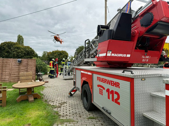 Feuerwehr Schermbeck unterstützt bei dringender Tragehilfe