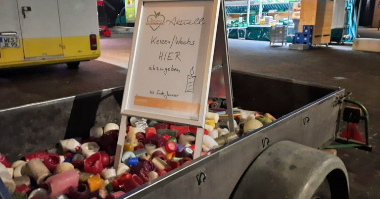 Bauernmarkt Brünen | Kronkorken und Kerzenrest für einen guten Zweck