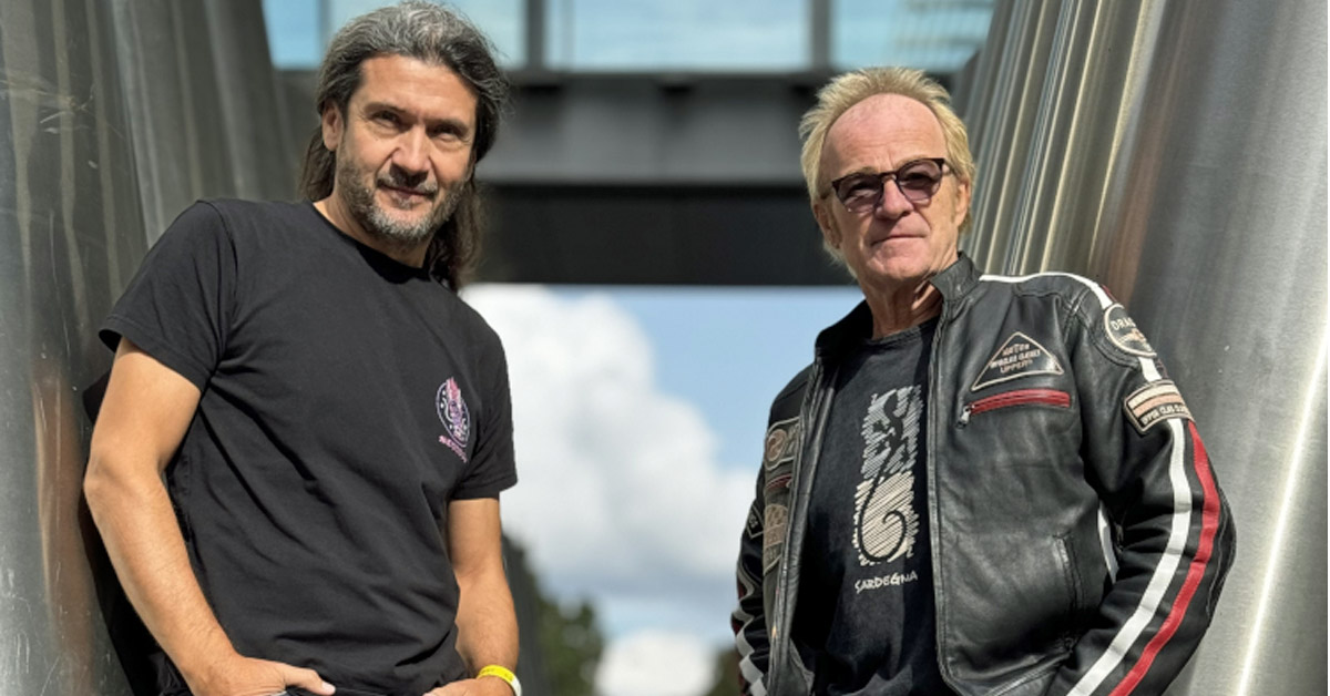 Zum Ensemble beim RockIn X-Mas gehören auch Martin Engelien und Emanuele Martinez