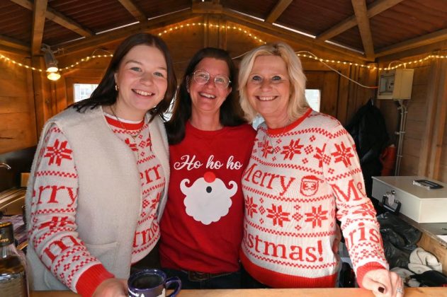 Schermbeck lud zum Weihnachtsmarkt der Begnung ein
