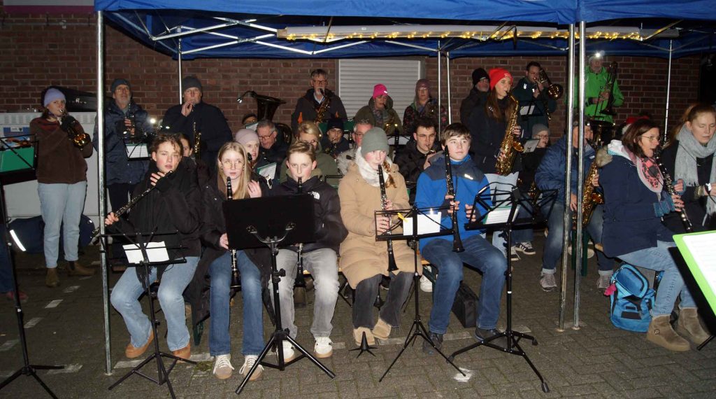 Schermbeck: Rudelsingen stimmt auf Weihnachten ein