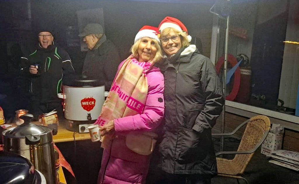Schermbeck: Rudelsingen stimmt auf Weihnachten ein
