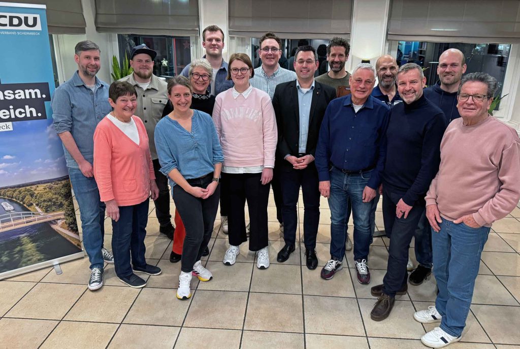 Neuer und alter Vorstand. Ortsverein CDU Schermbeck