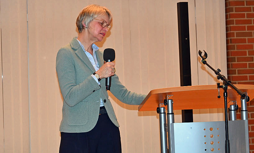 Dorothee Feller verband das mit einem Appell zur Verteidigung demokratischer Werte