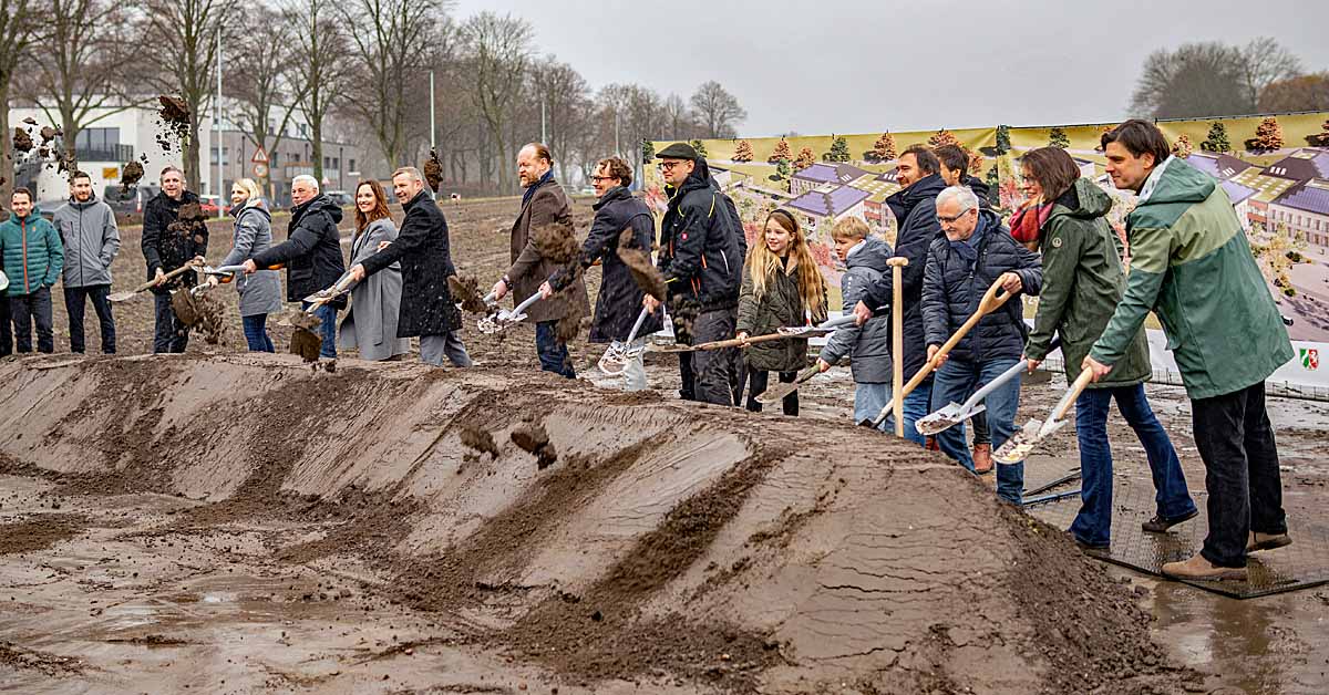 Spatenstich für die neue Grundschule in Schermbeck