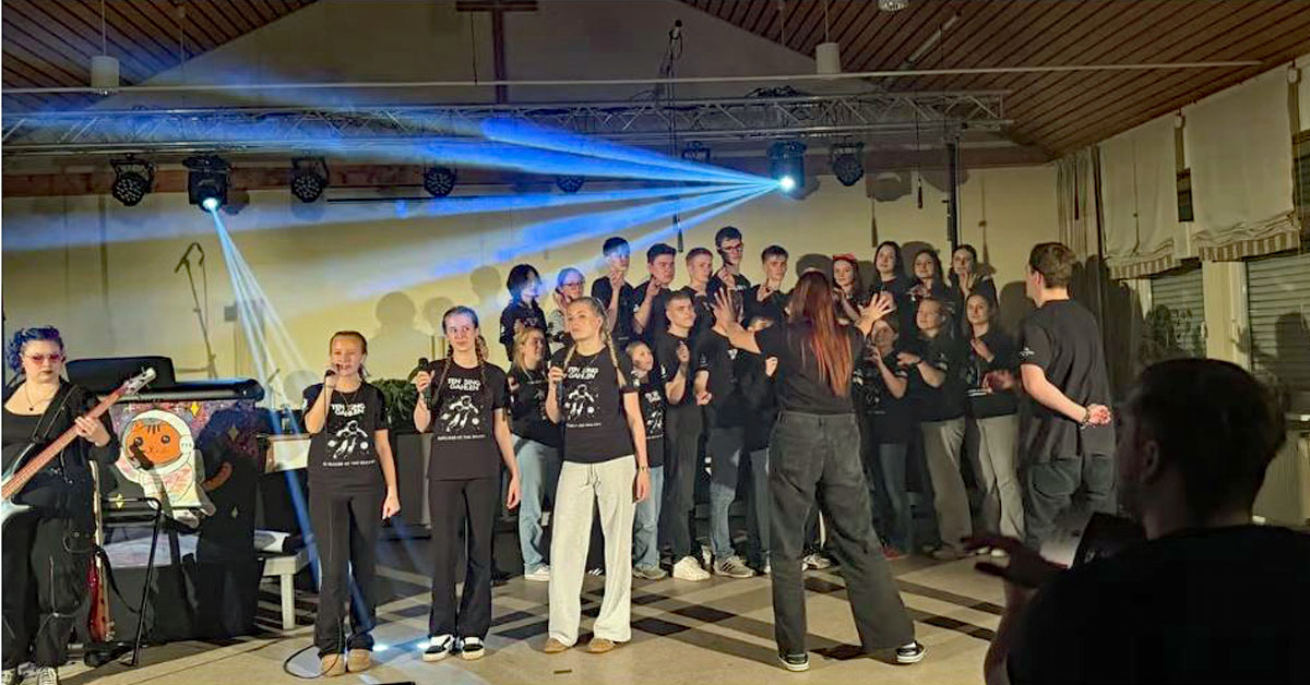 Ten Sing Gahlen gibt Einblicke in neue Bühnenshow