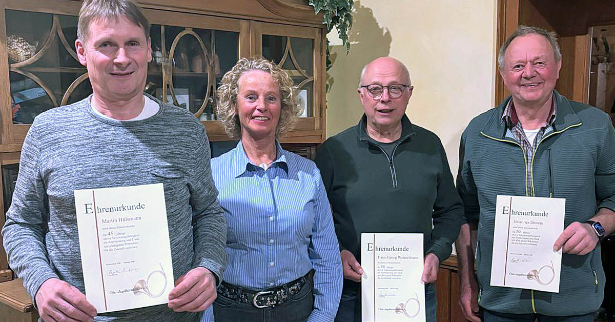Ehrungen für 50 Jahre Mitgliedschaft bei den Üfter Jagdhornbläser