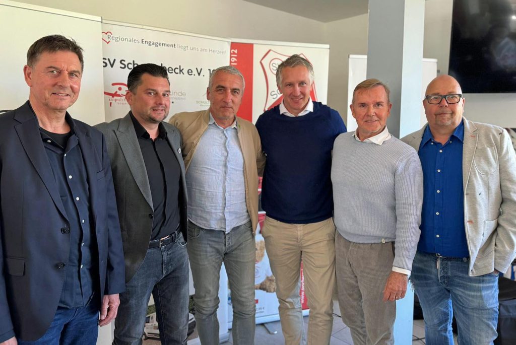 Schalke-Vorstand Frank Baumann beim Business-Frühstück des SV Schermbeck 2020