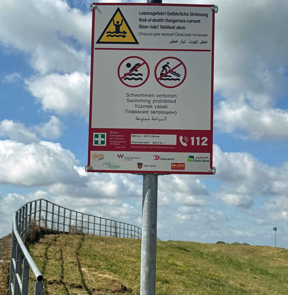Im Rhein Kreis Wesel gilt nun offizielles Badeverbot