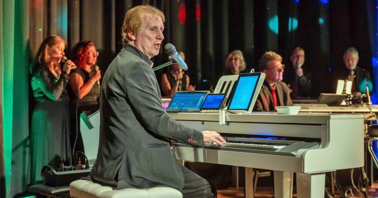 Udo singt Udo Jürgens Welterfolge in Schermbeck