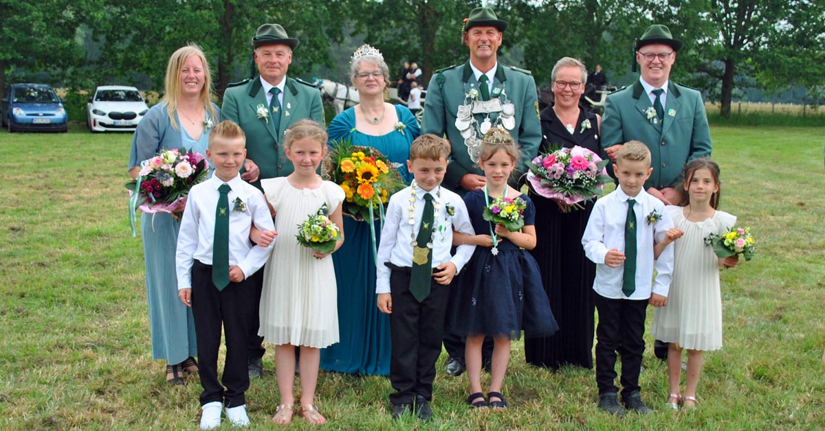 Joachim Abel und Anke Kohlenbrenner werden beim Schützenfest in Damm als neues Königspaar feierlich inthronisiert.