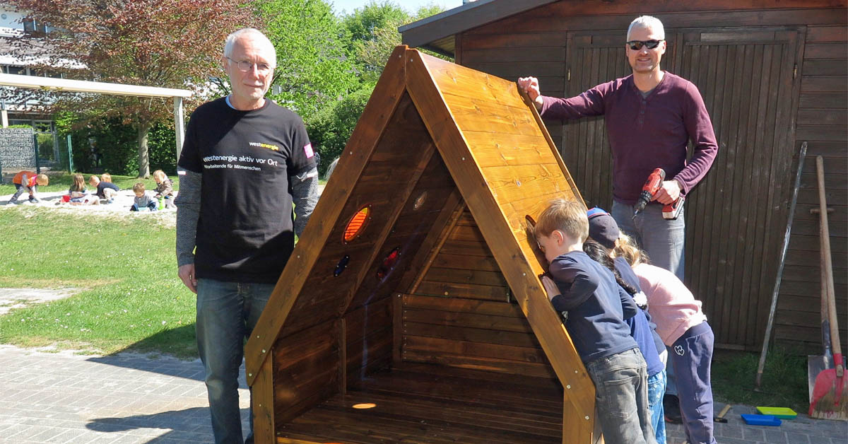 Neue Hütte für die Kita Hand in Hand Schermbeck