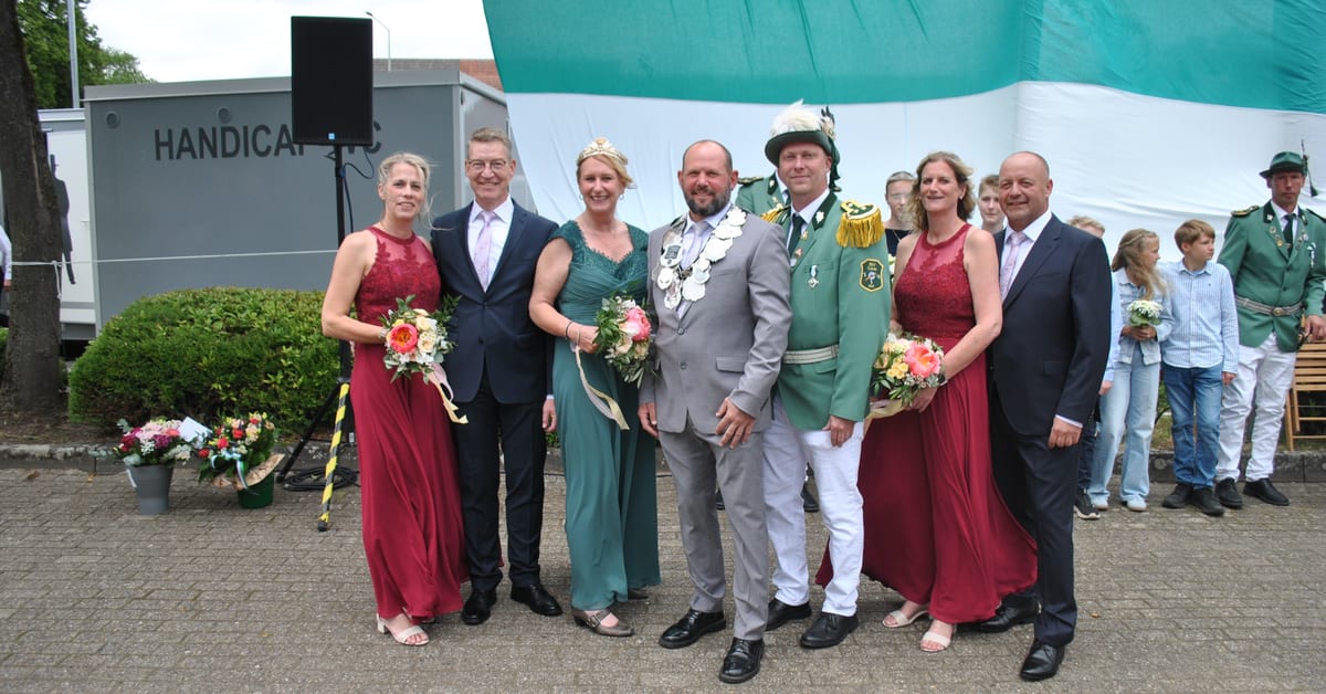 Der neue Thron des Allgemeinen Bürgerschützenvereins Gahlen beim Schützenfest 2026