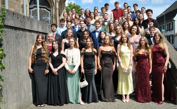 55 Abiturienten verlassen die Gesamtschule Schermbeck 2026