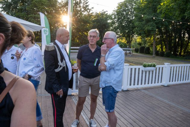 Thronball der Kilian-Sch&uuml;tzengilde Schermbeck 2026 am M&uuml;hlenteich