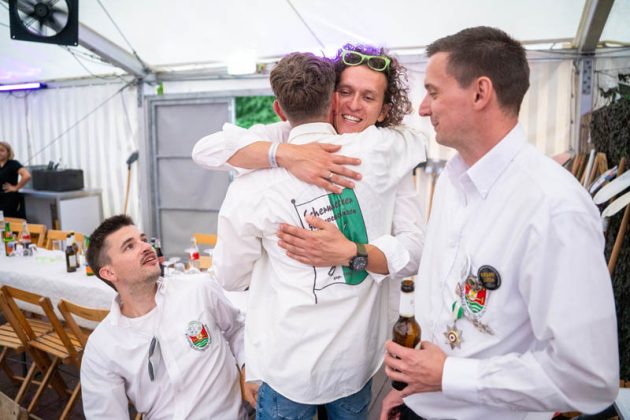 Thronball der Kilian-Sch&uuml;tzengilde Schermbeck 2026 am M&uuml;hlenteich