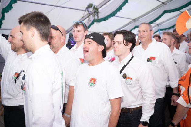 Thronball der Kilian-Sch&uuml;tzengilde Schermbeck 2026 am M&uuml;hlenteich