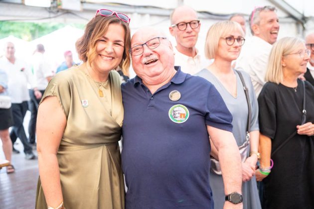 Thronball der Kilian-Sch&uuml;tzengilde Schermbeck 2026 am M&uuml;hlenteich