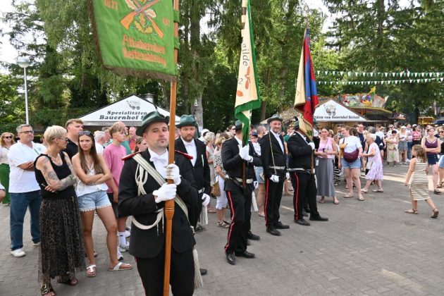 Parade der Kilian-Sch&uuml;tzengilde Altschermbeck 2026